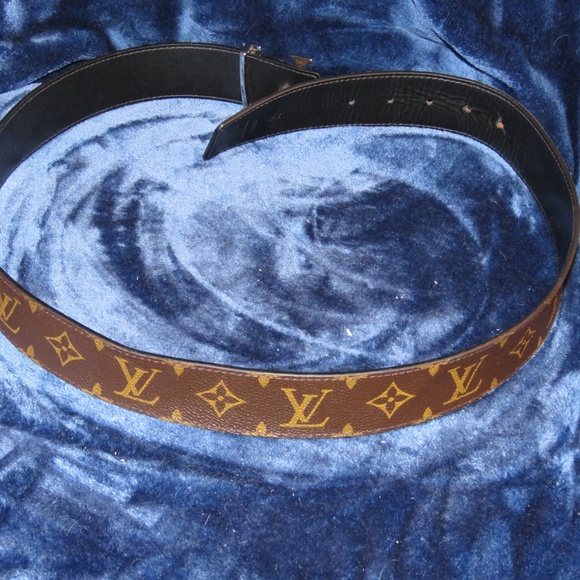 Louis Vuitton reversible belt with Silver Buckle - Picture 2 of 6